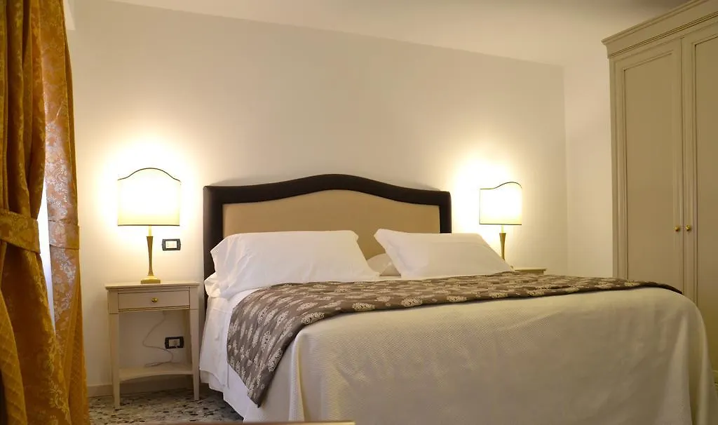 Ca' Cappellis Bed & Breakfast Venice 2*,