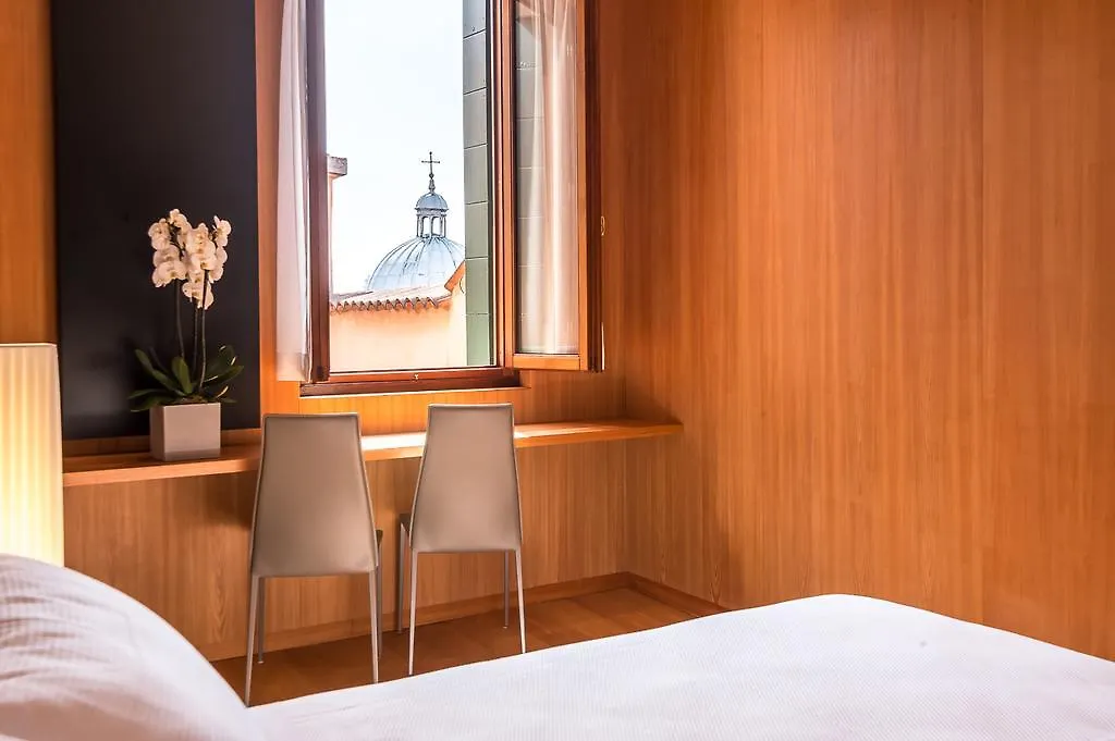 Ca' Cappellis Bed & Breakfast Venice 2*,  Italy