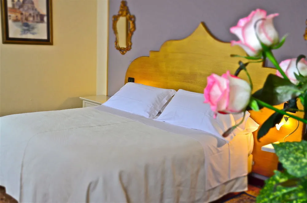 Ca' Cappellis Bed & Breakfast Venice 2*,