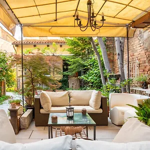 Apartment Al Campanile Madonna Dell'orto Italy